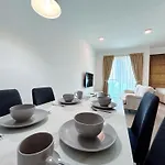 Solaris Dutamas By Manhattan Group