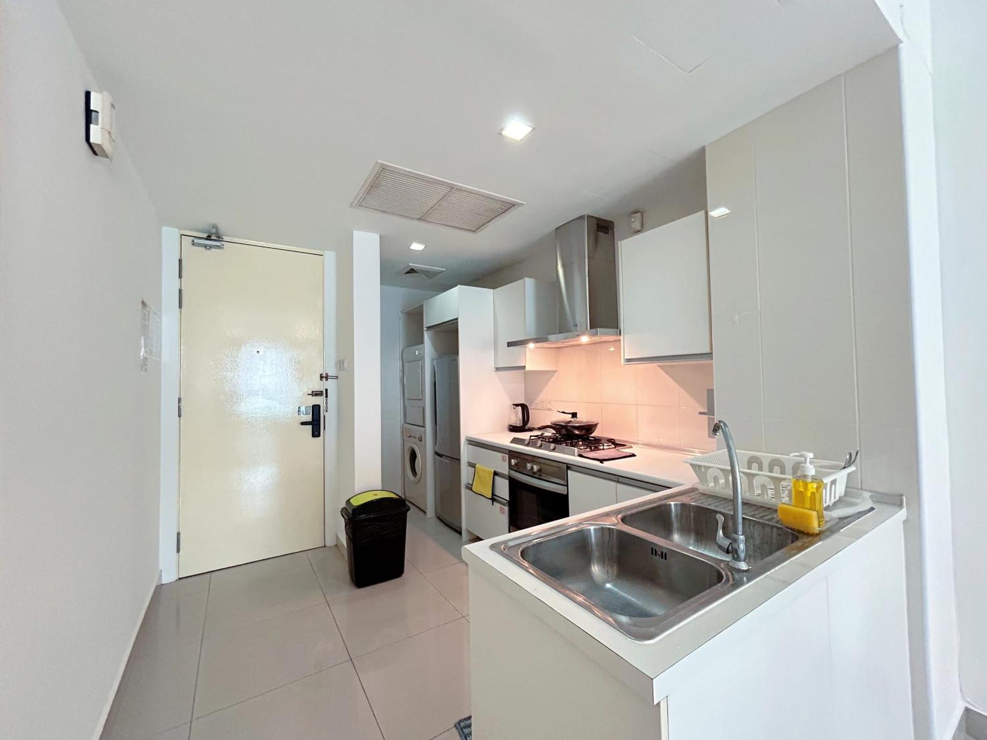 Solaris Dutamas By Manhattan Group